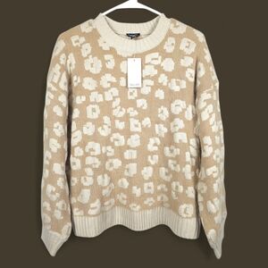 NWT Splendid M Mal Fuzzy Eyelash Snow Leopard Print Crew Neck Sweater $158